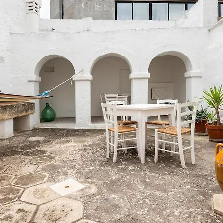 Casa Dell'arciprete Dimora Storica * Mesagne