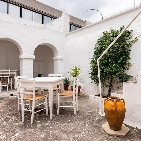 Casa Dell'arciprete Dimora Storica Mesagne