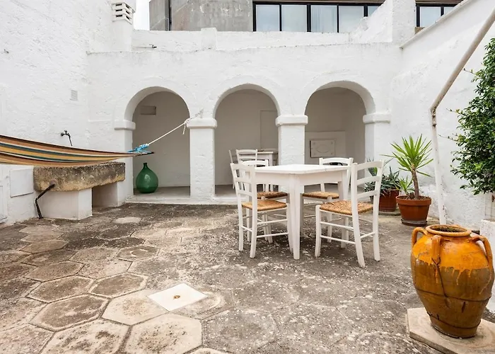 Casa Dell'arciprete Dimora Storica * מסניה